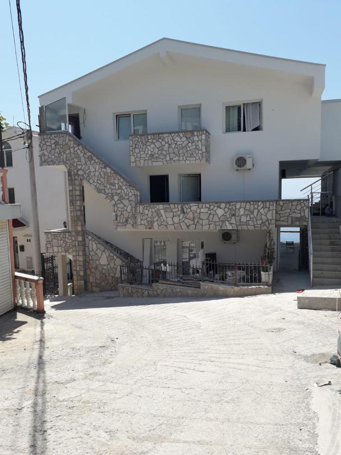 דוברה וודה Guesthouse Oaza Emi מראה חיצוני תמונה