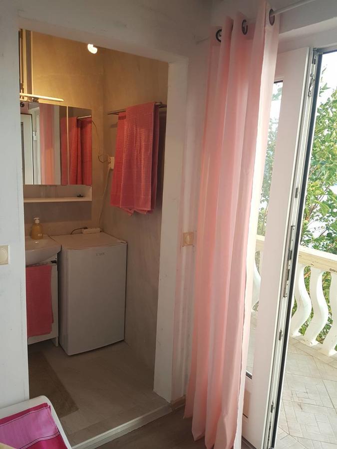 דוברה וודה Guesthouse Oaza Emi מראה חיצוני תמונה